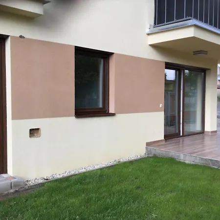 Patti-1 Apartman * Замарди